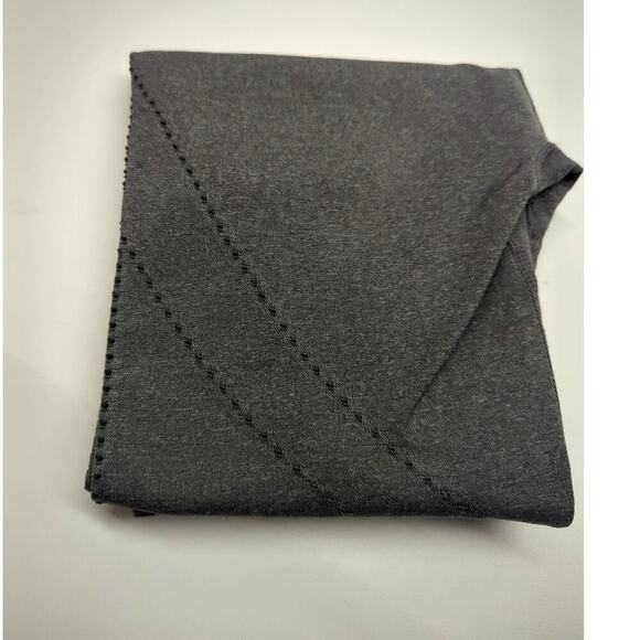 Fabletics Compression Leggings Gray Cut Out Size Small - Picture 9 of 9